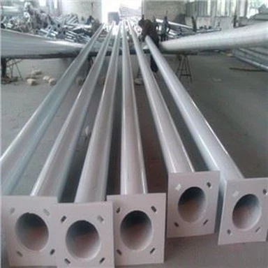 Cột cờ 20 foot có đèn năng lượng mặt trời