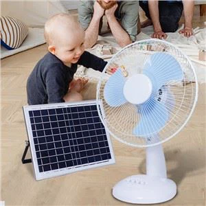Quạt chạy bằng năng lượng mặt trời cho cắm trại
