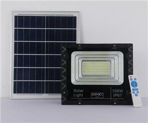 Đèn lũ năng lượng mặt trời 100 watt